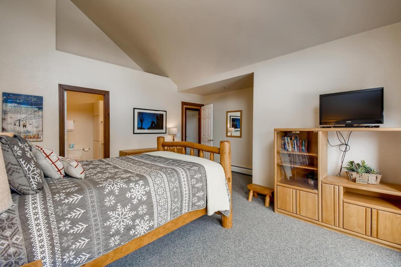 Pinecreek #F - 3 Bedroom - Close To Town - Shuttle To Slopes - Pool And Hot Tub Access Breckenridge Extérieur photo